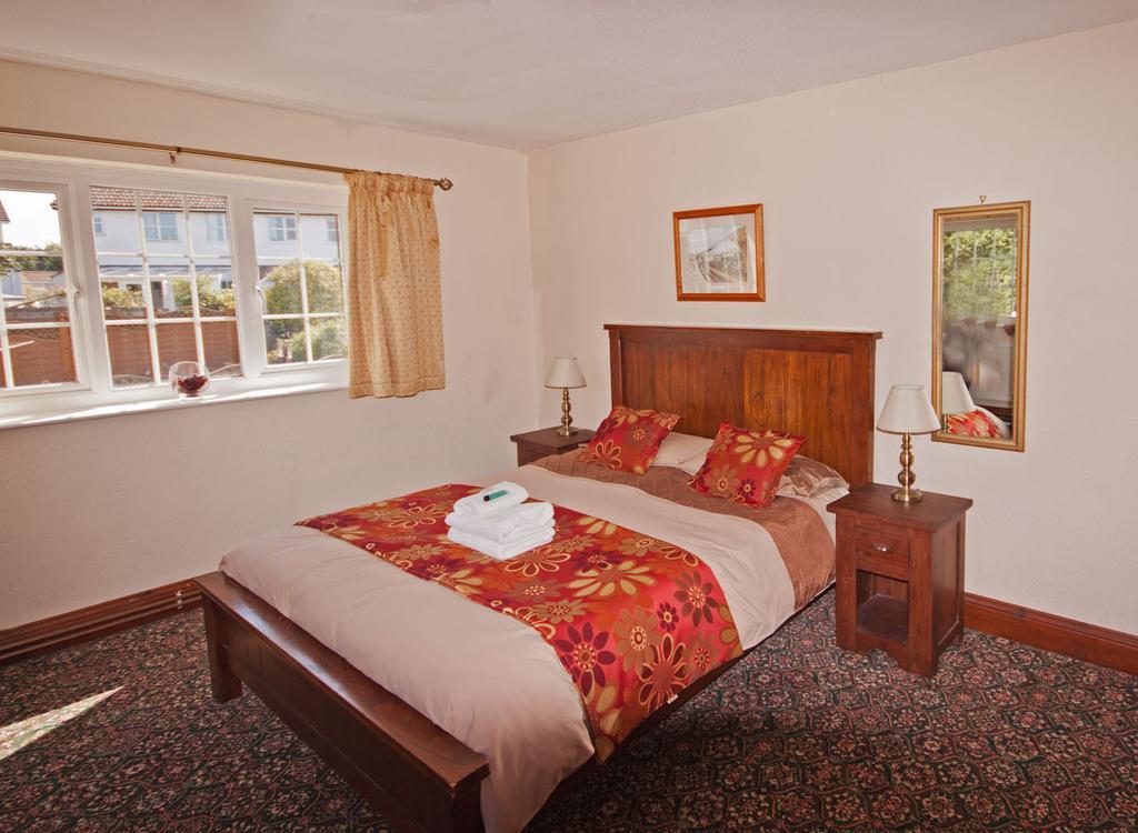 The White Hart Hotel Menheniot Eksteriør bilde